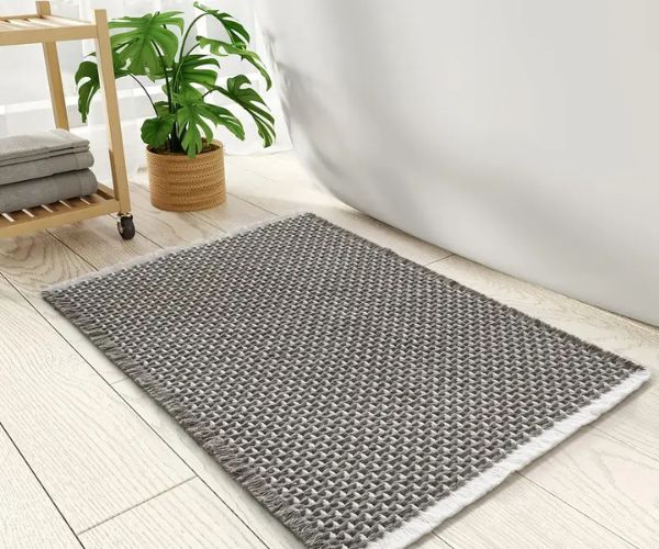 Bath Mats & Rugs