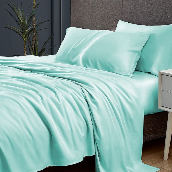 Bedsheet Pillow 2