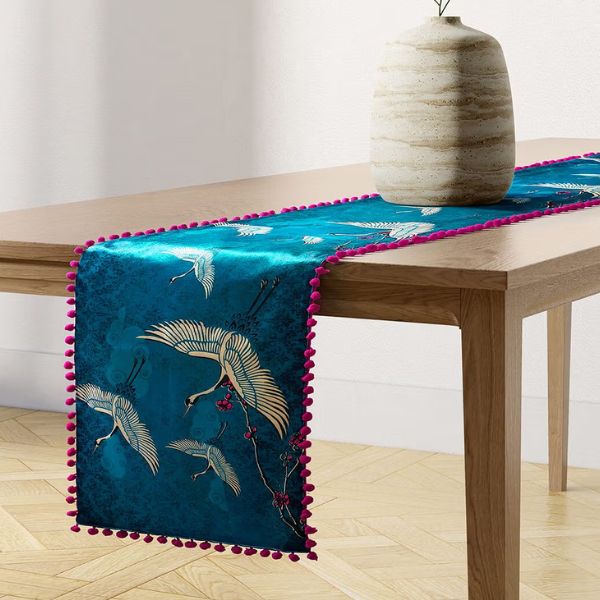 Table Cloth Runners 3